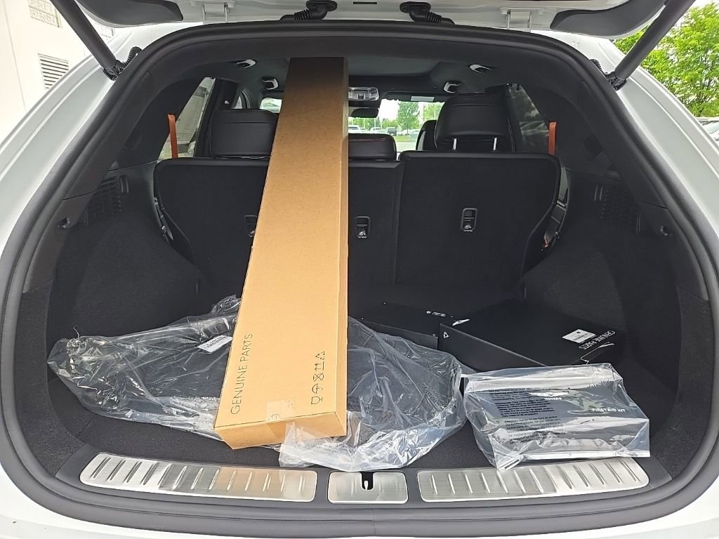 Used 2026 Genesis GV70 3.5T Sport Prestige image 28