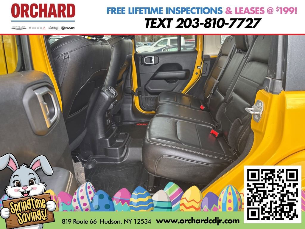 Used 2019 Jeep Wrangler Unlimited Sahara w/ Dual Top Group AWD/4WD image 19