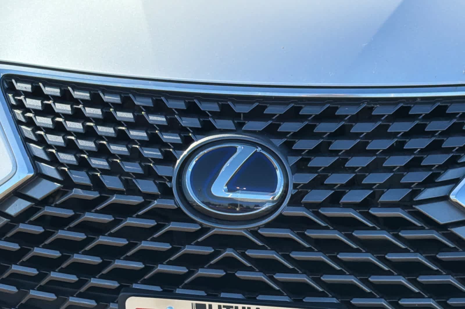 Used 2020 Lexus RX 450h AWD w/ Premium Package image 16
