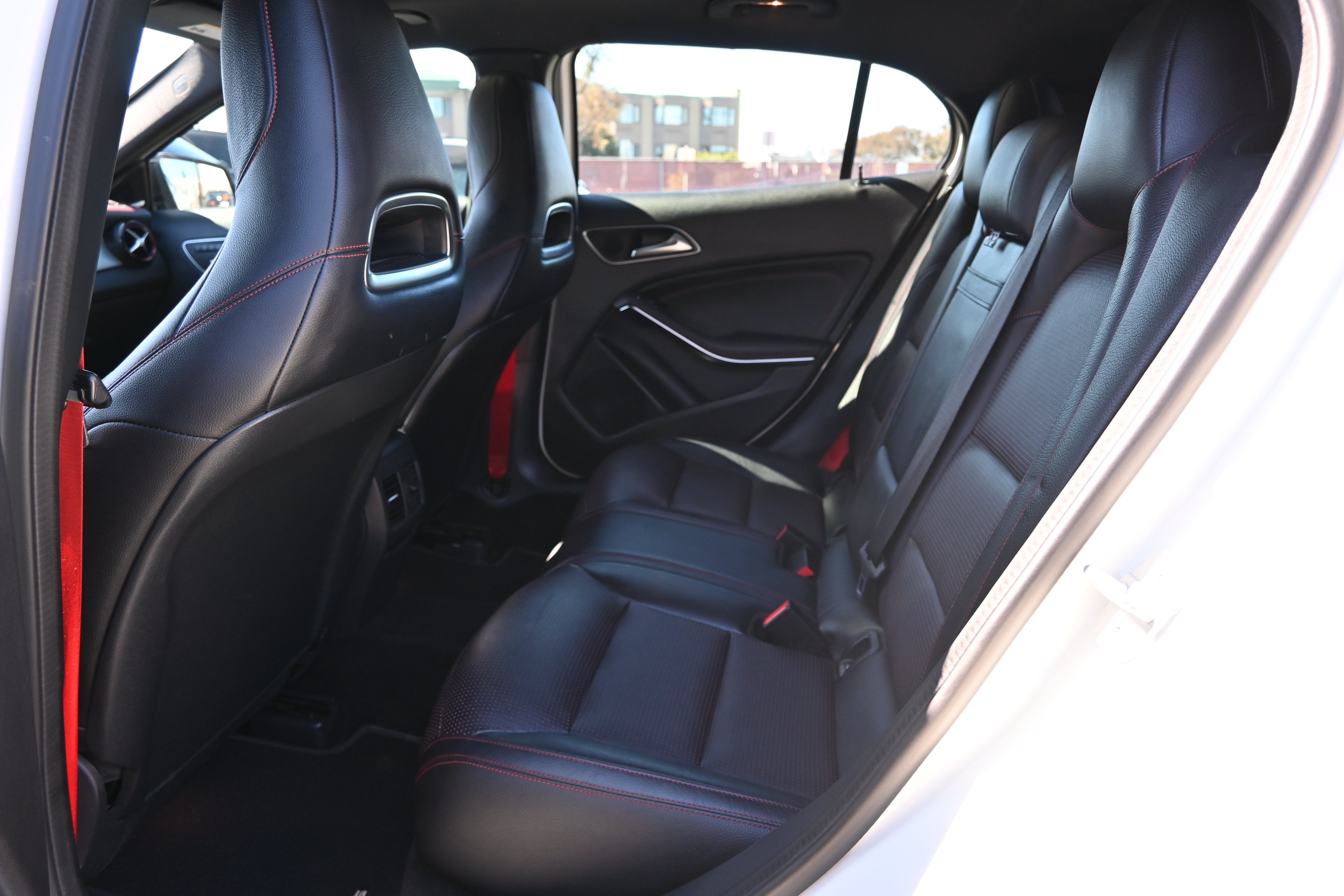 Used 2018 Mercedes-Benz GLA 45 AMG 4MATIC image 30