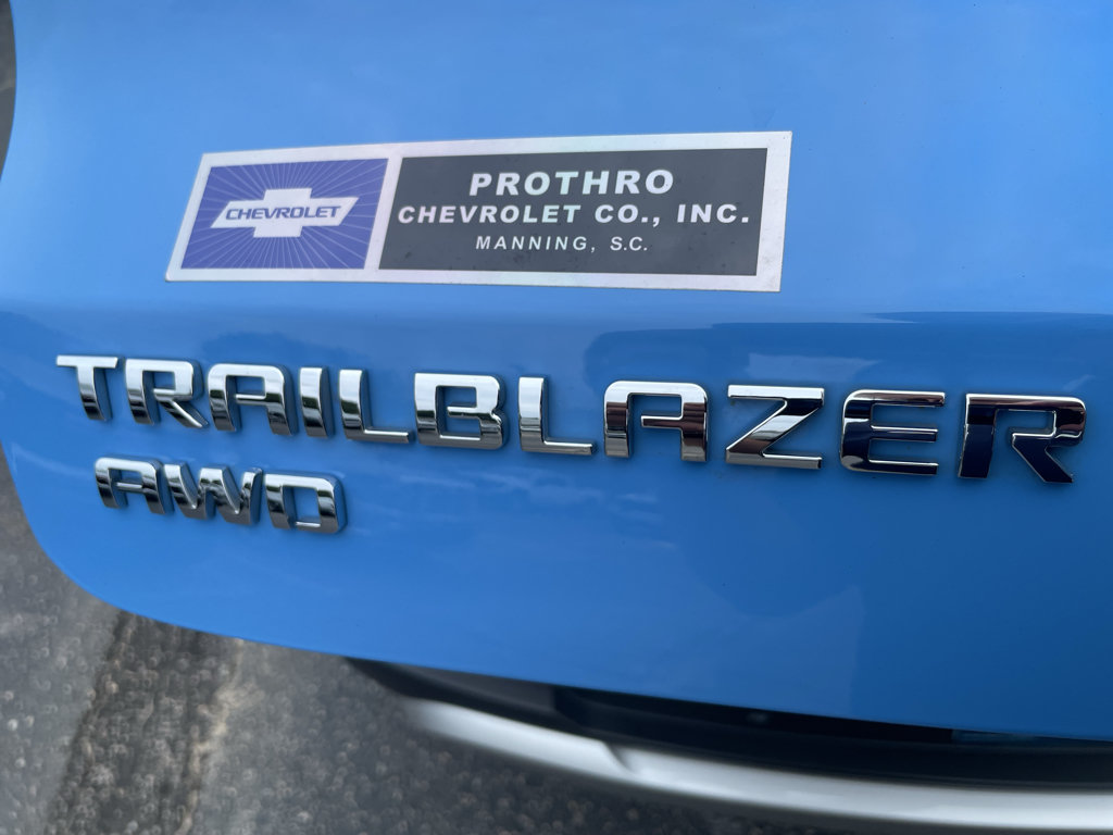 Certified 2024 Chevrolet TrailBlazer LT w/ LT Cold Weather Package AWD/4WD image 11