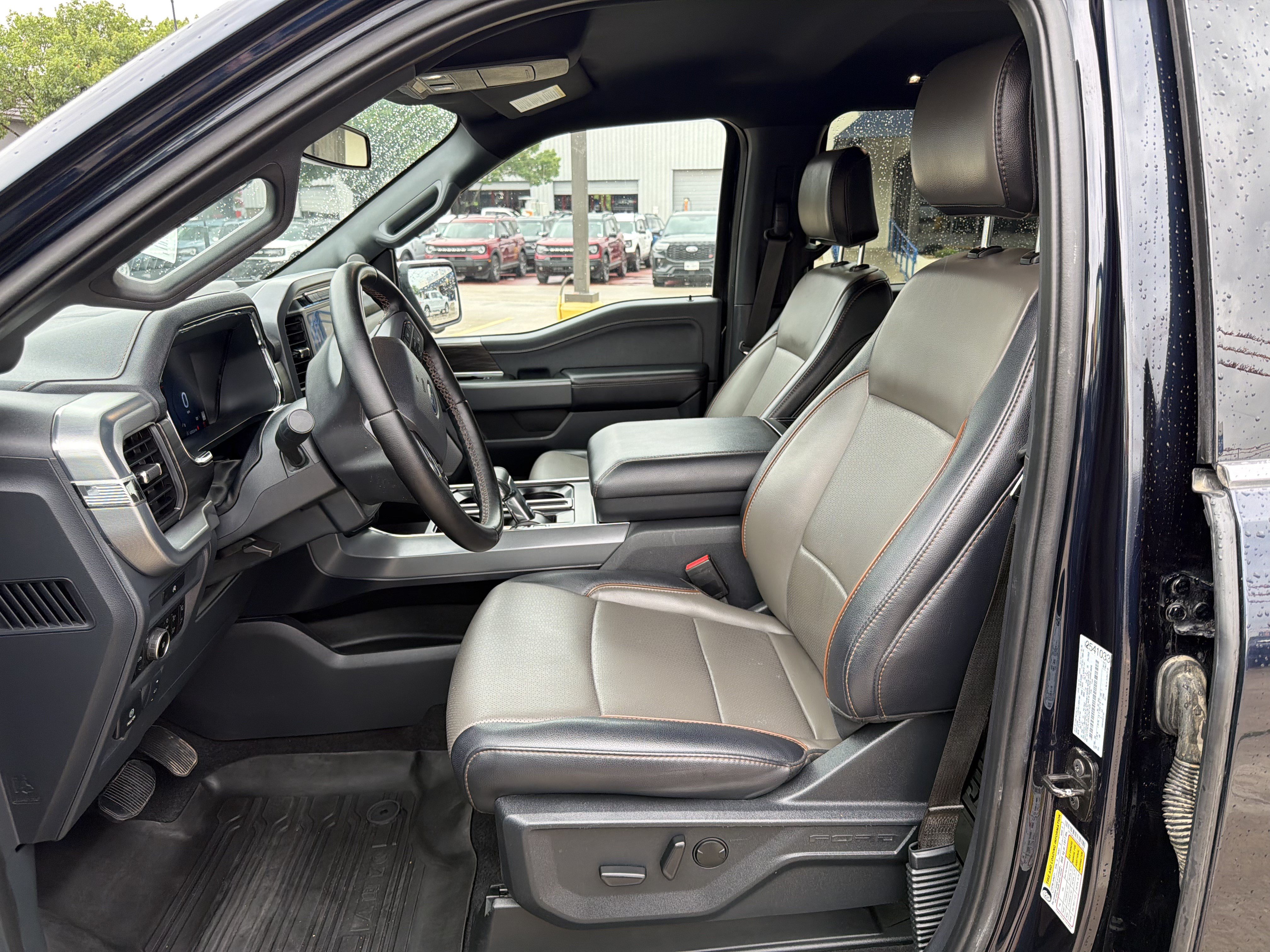 Used 2025 Ford F150 Lariat w/ FX4 Off-Road Package AWD/4WD image 16