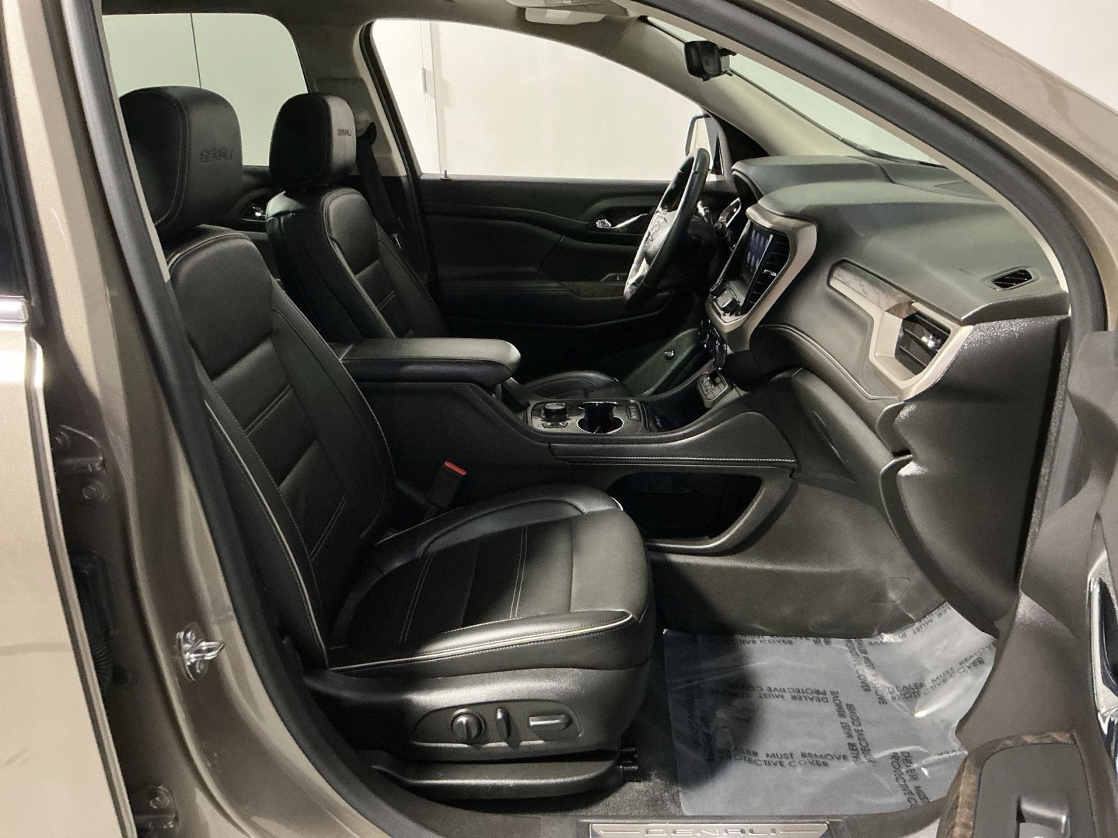 Used 2023 GMC Acadia Denali w/ Denali Ultimate Package image 35