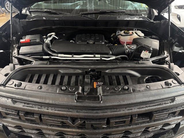 Used 2025 Chevrolet Silverado 1500 W/T w/ LPO, Dark Essentials Package image 23