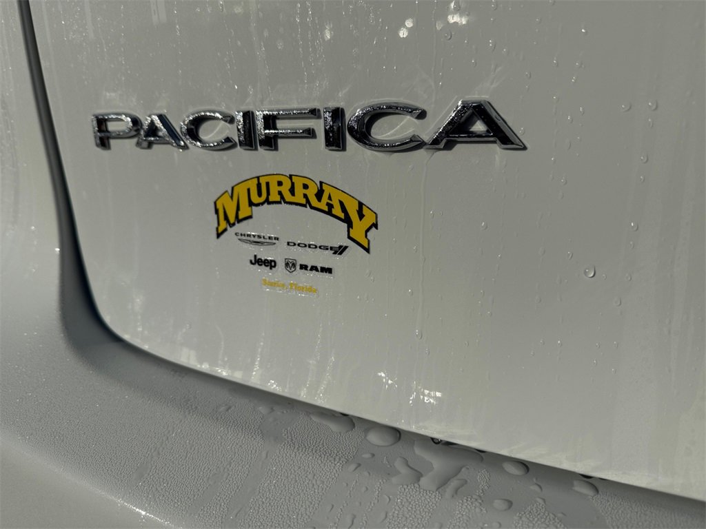 New 2026 Chrysler Pacifica Select image 16