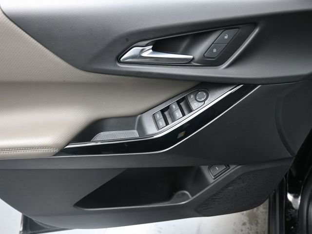 Used 2025 Chevrolet Equinox LT w/ Convenience Package II image 13