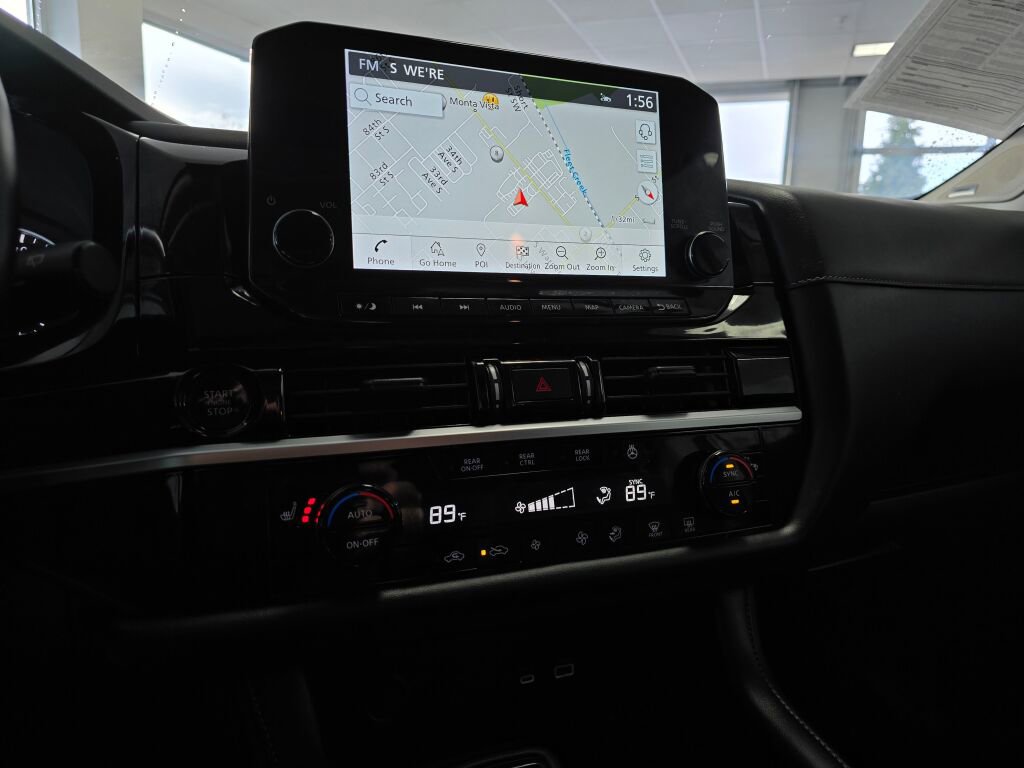 Used 2025 Nissan Pathfinder SL w/ SL Premium Package image 29