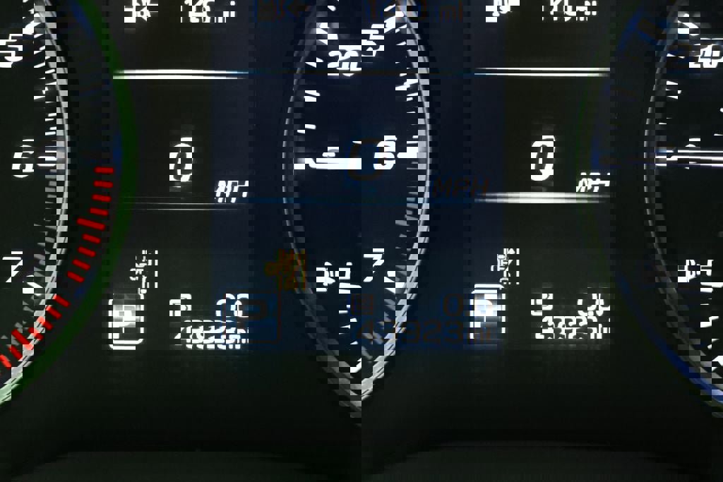 Used 2023 Subaru Ascent Premium w/ Convenience Package image 19