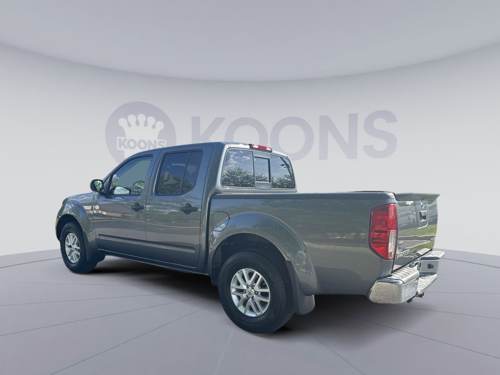 Used 2018 Nissan Frontier SV AWD/4WD image 4