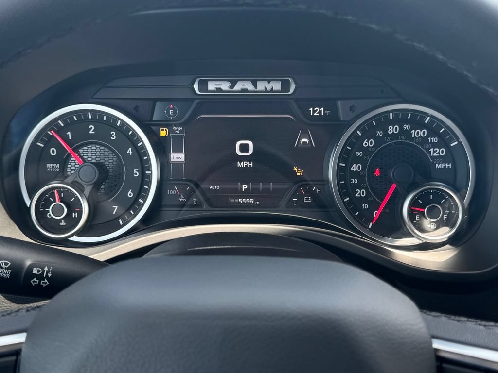 New 2026 RAM 1500 Laramie w/ Night Edition AWD/4WD image 19