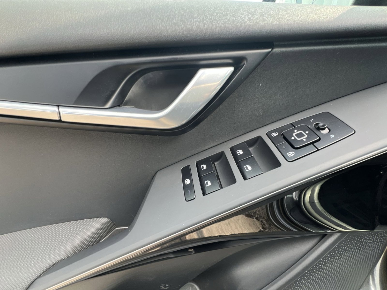 Used 2024 Kia Niro Wind image 15