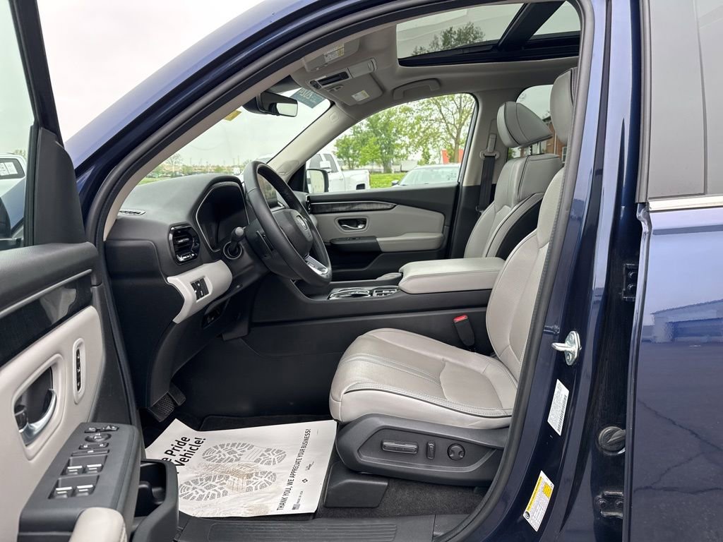 Certified 2024 Honda Pilot Elite image 34