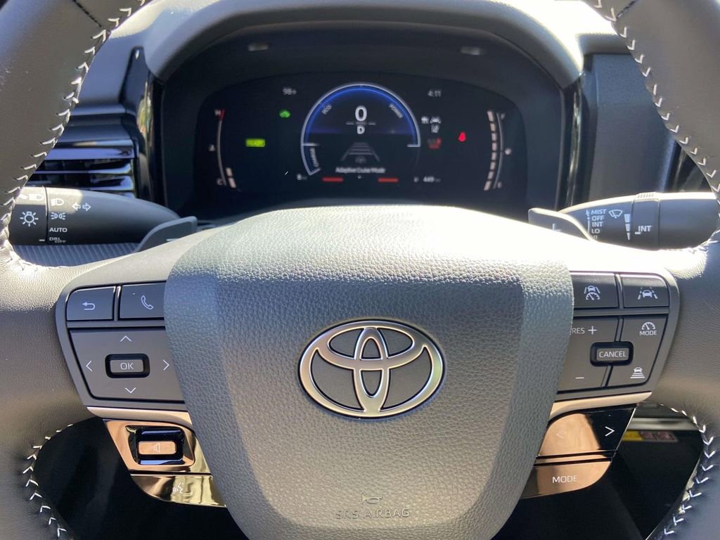 New 2026 Toyota Camry SE image 28