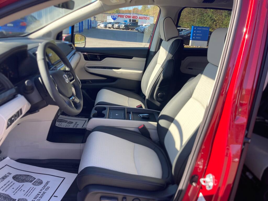 New 2026 Honda Odyssey Elite image 9