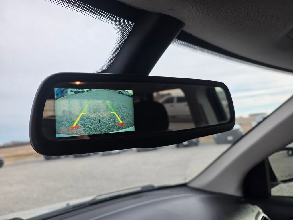 Used 2020 Dodge Journey SE w/ SE Popular Equipment Group image 19