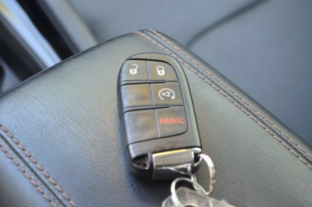 Used 2022 Jeep Compass Limited AWD/4WD image 26