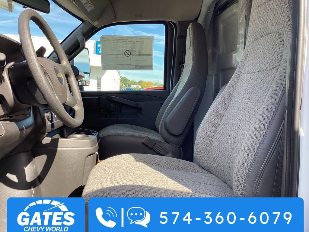 New 2025 Chevrolet Express 3500 Work Van w/ Power Convenience Package image 5