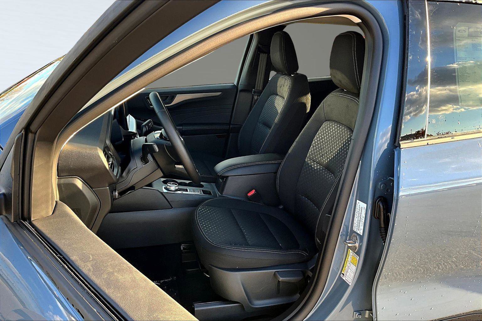 New 2026 Ford Escape Active image 14