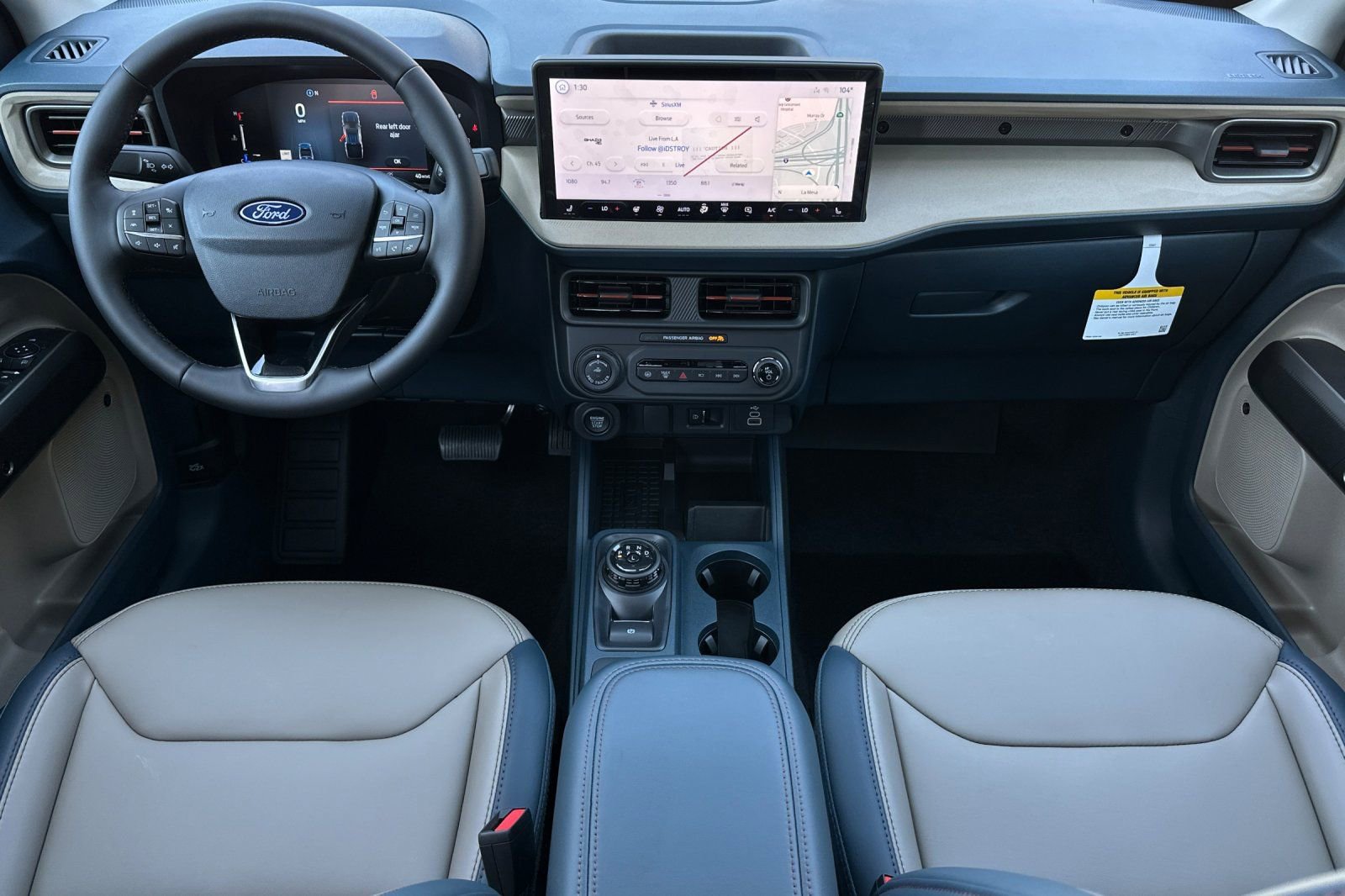 New 2025 Ford Maverick Lariat image 12
