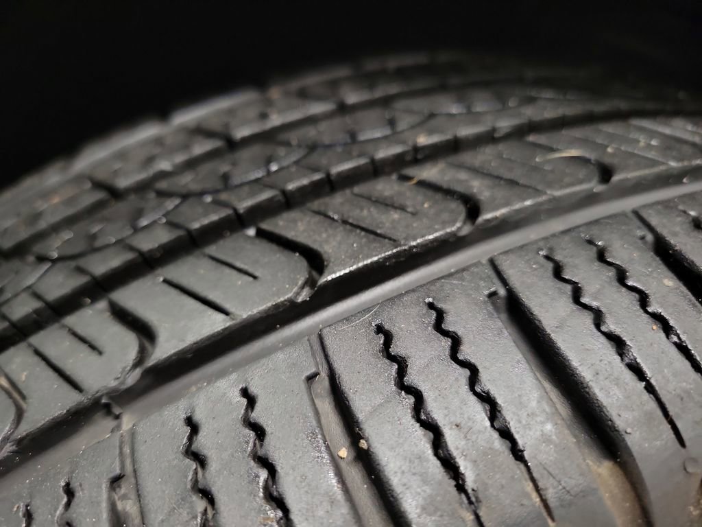 Used 2022 Ford Escape Titanium image 11