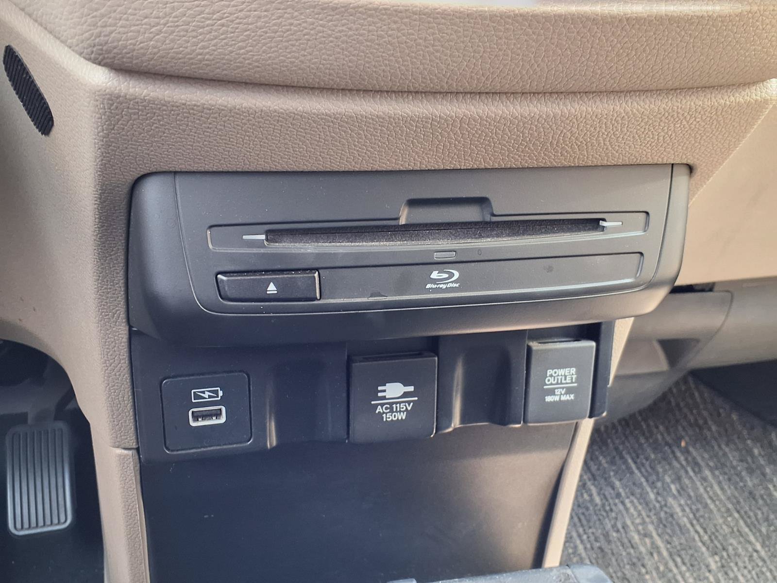 Used 2022 Honda Odyssey Elite image 24