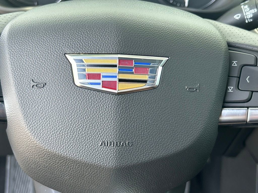 Used 2023 Cadillac XT4 Sport FWD image 27