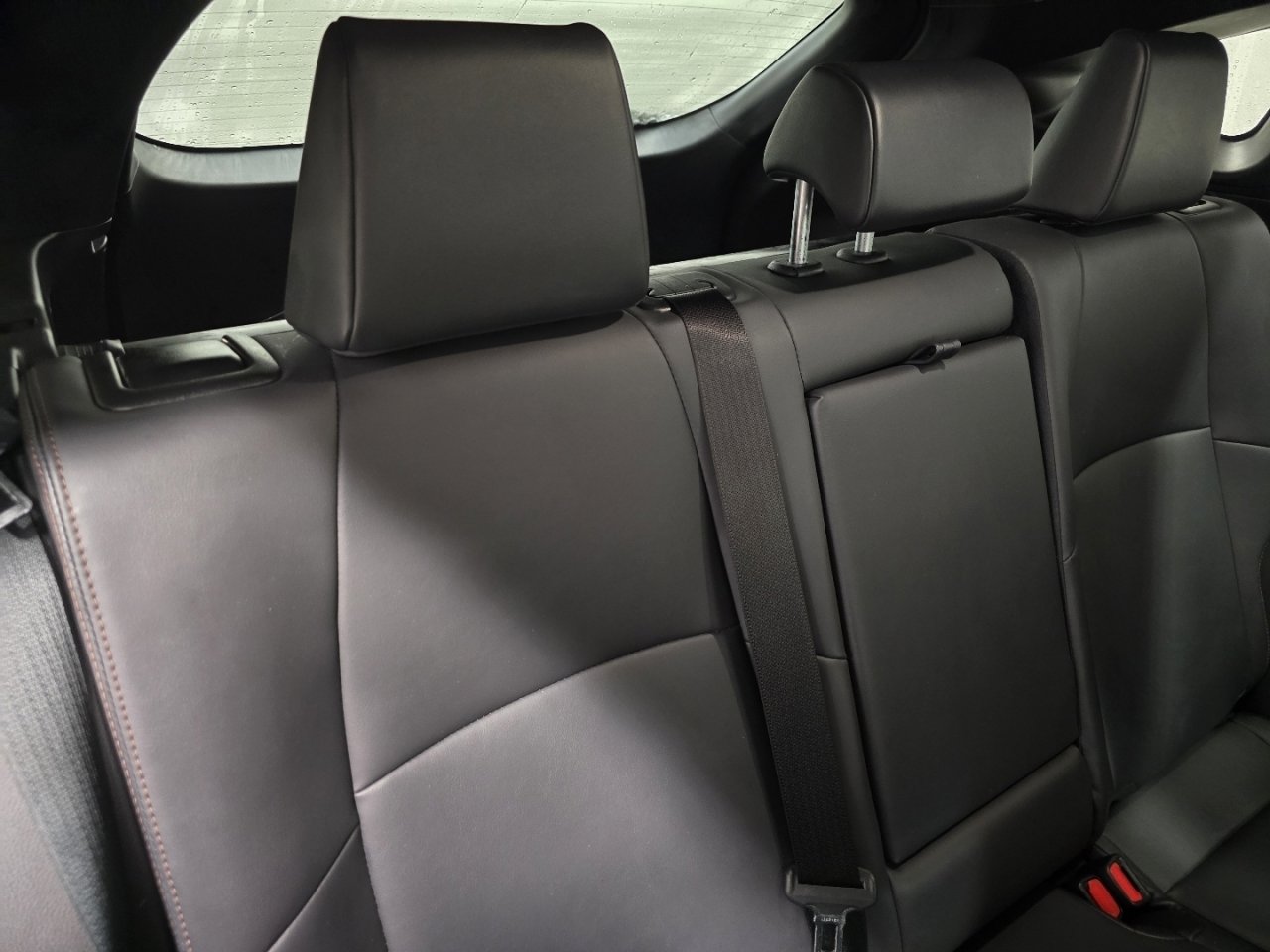 Certified 2024 Toyota Venza LE image 18