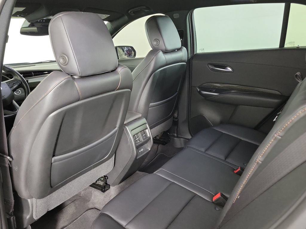 Used 2023 Cadillac XT4 Sport FWD image 12