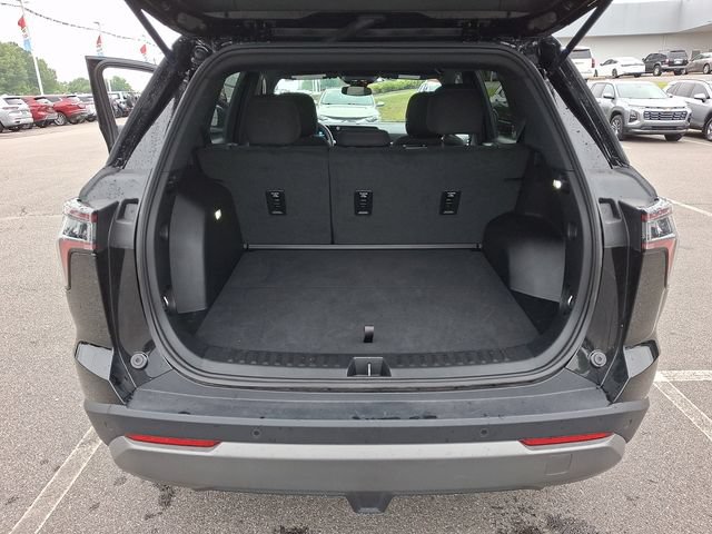 Used 2026 Chevrolet Equinox LT FWD image 29