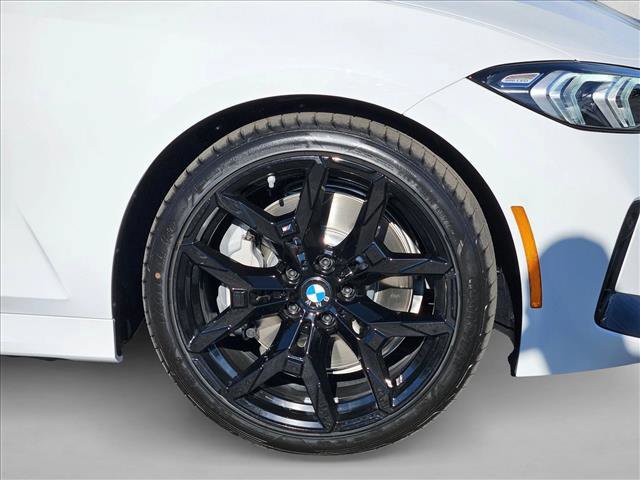 New 2026 BMW 330i Sedan w/ M Sport Package image 10