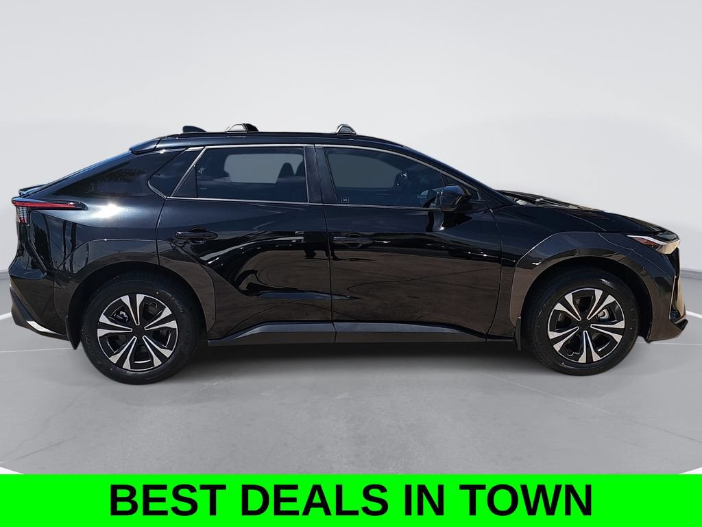 Used 2024 Toyota bZ4X AWD w/ Weather Package image 2