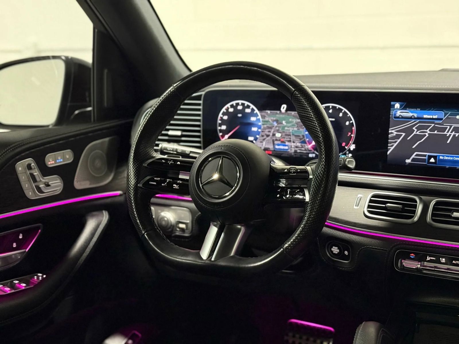 Used 2024 Mercedes-Benz GLS 450 4MATIC image 22