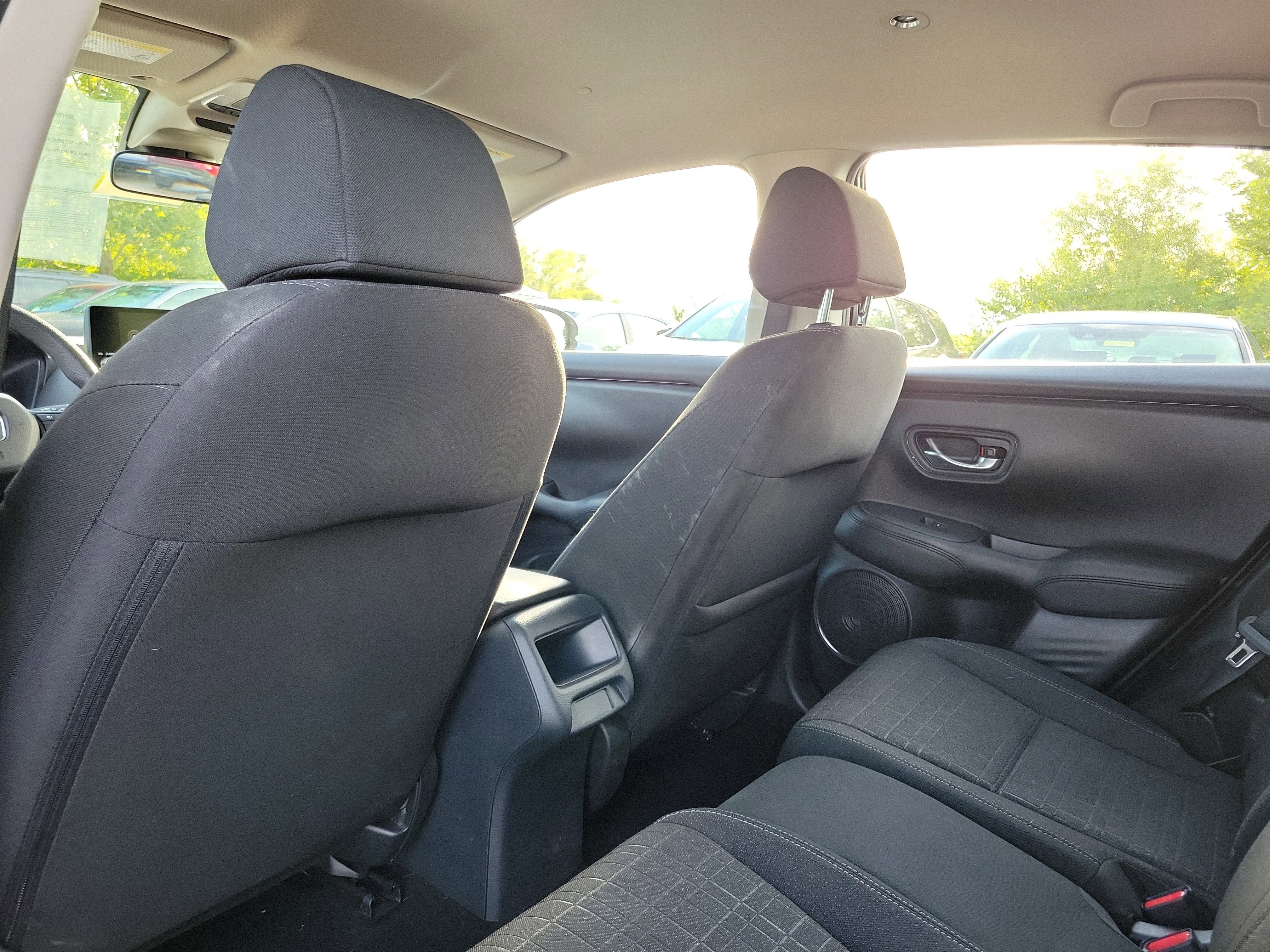 Used 2024 Honda HR-V LX image 14