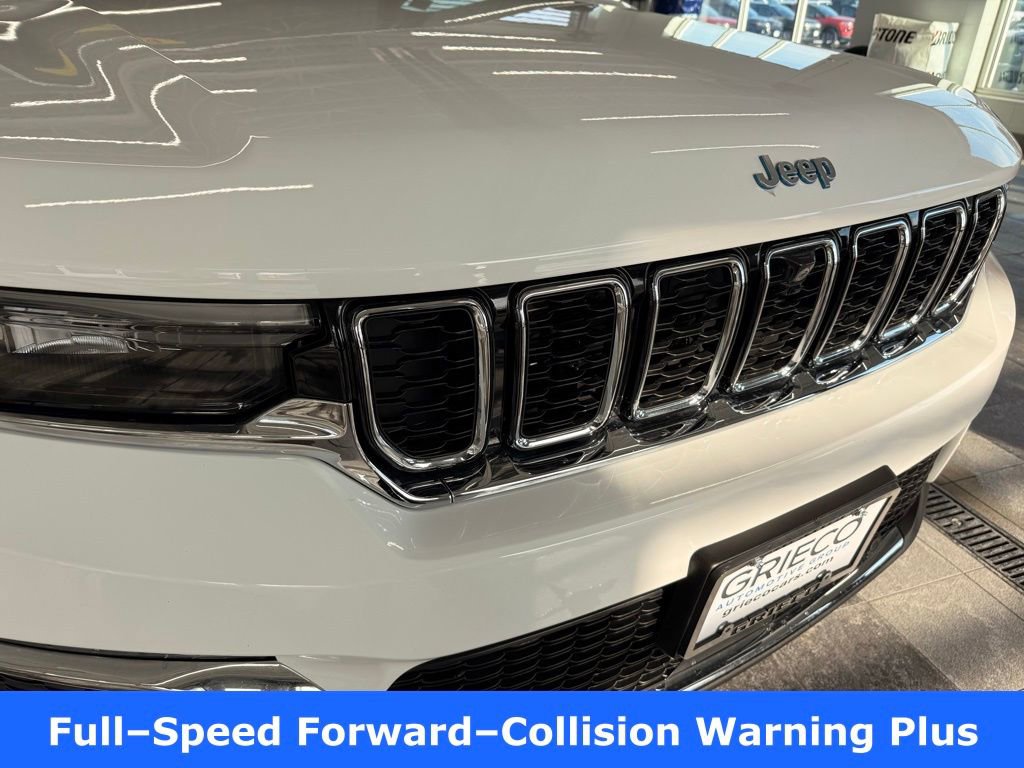 Used 2024 Jeep Grand Cherokee Limited 4xe w/ Luxury Tech Group II image 3