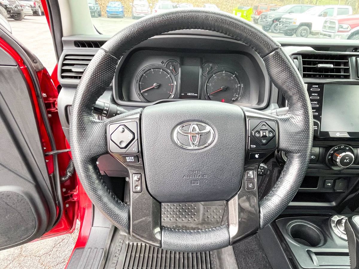 Used 2023 Toyota 4Runner 40th Anniversary SE image 11