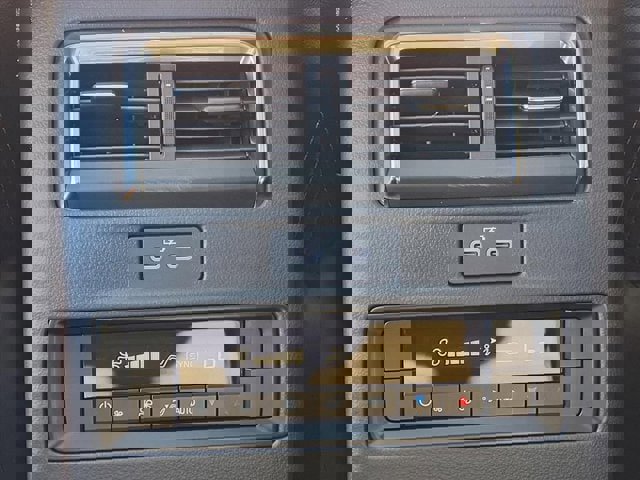 New 2025 MAZDA CX-70 Plug-In Hybrid w/ Premium Pkg image 9