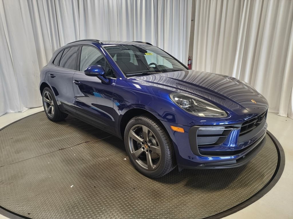 Certified 2025 Porsche Macan image 29
