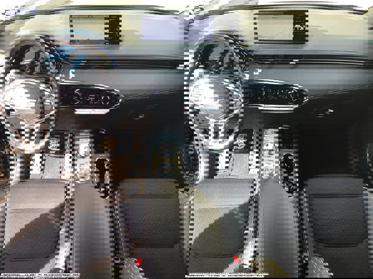 Used 2023 Genesis GV70 2.5T w/ Sport Prestige Package image 10