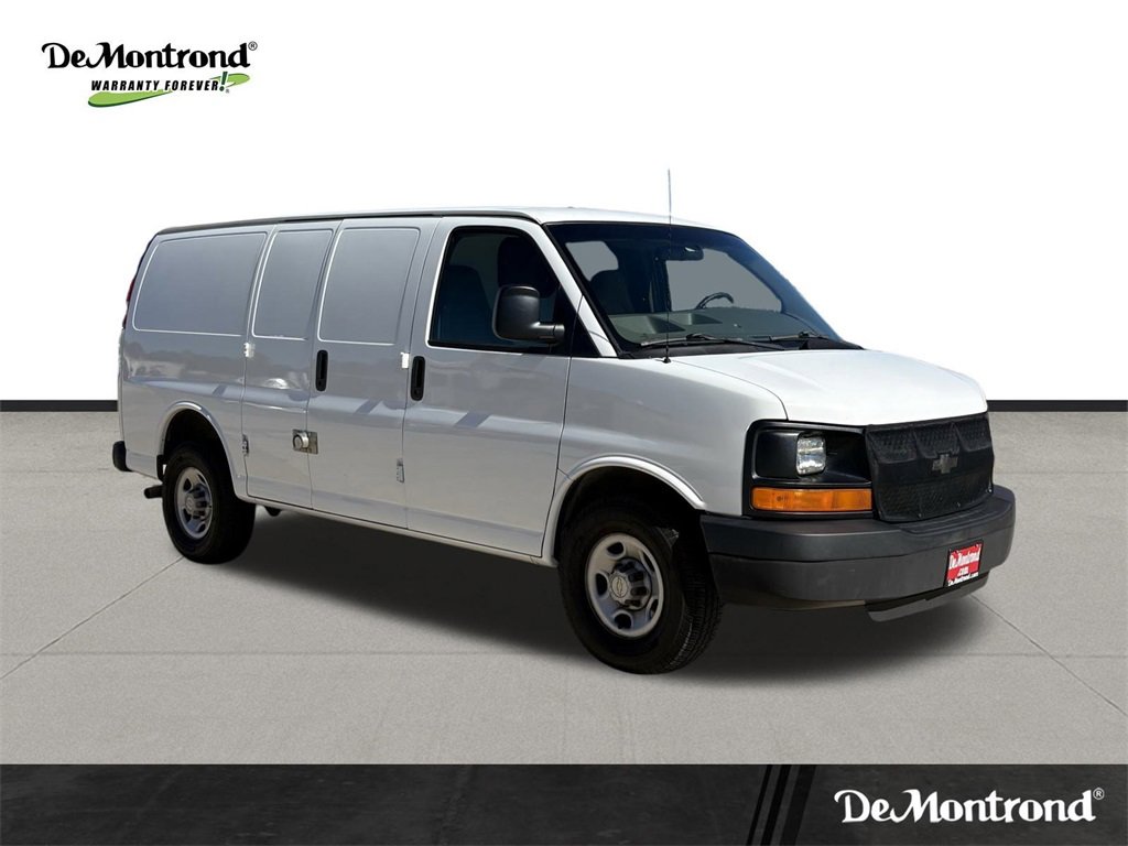 Used 2009 Chevrolet Express 2500 image 3