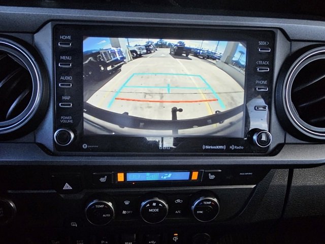 Used 2020 Toyota Tacoma 2WD Double Cab image 29