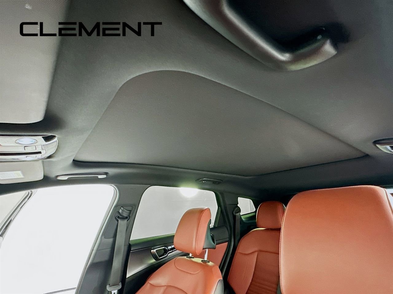 Used 2023 Kia Sportage SX image 24