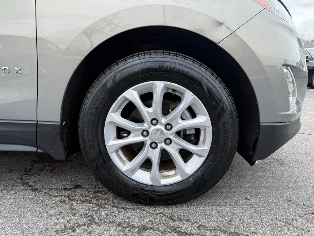 Used 2018 Chevrolet Equinox LT w/ LPO, Floor Liner Package FWD image 27