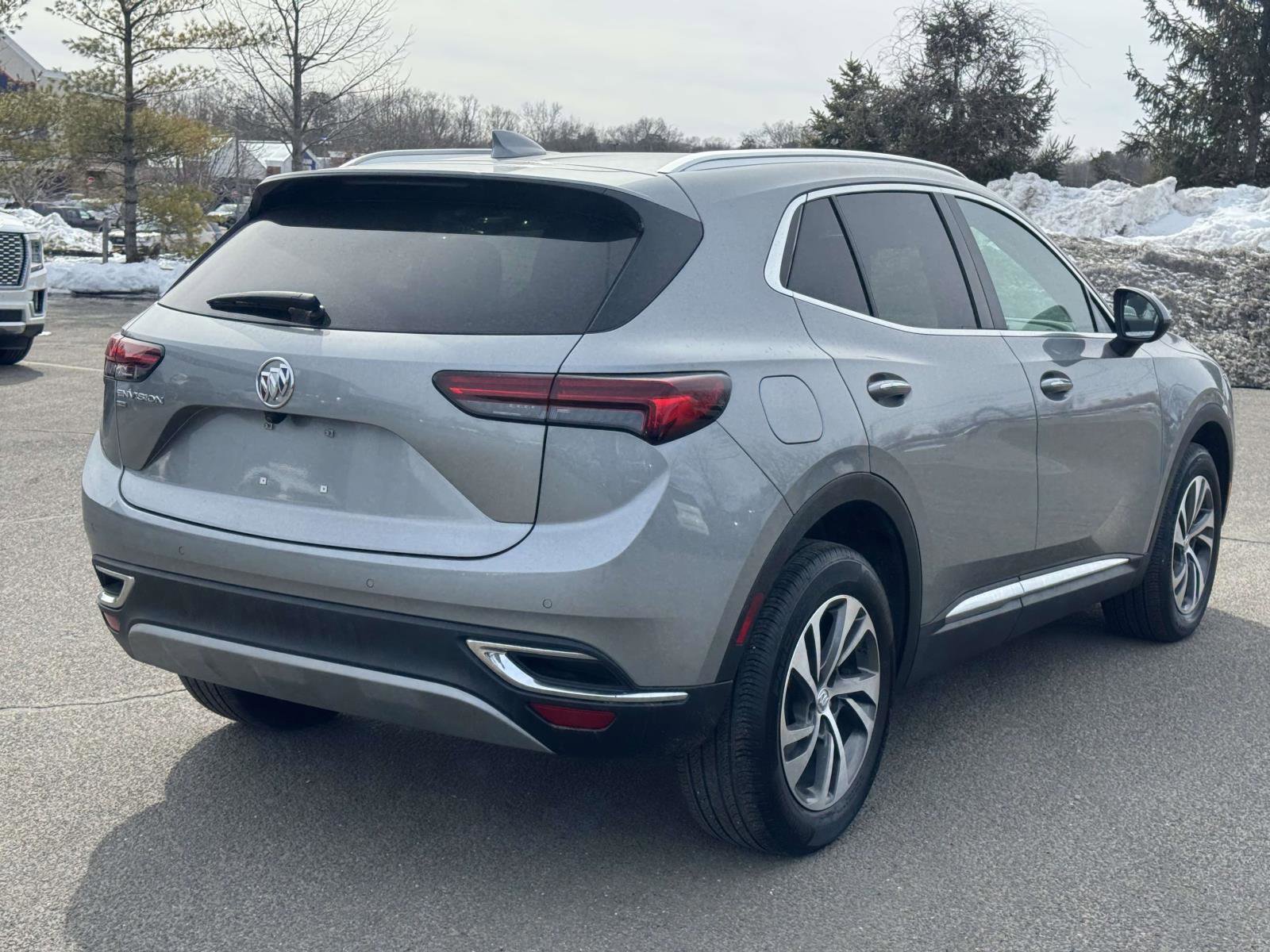 Used 2023 Buick Envision Essence AWD/4WD image 6