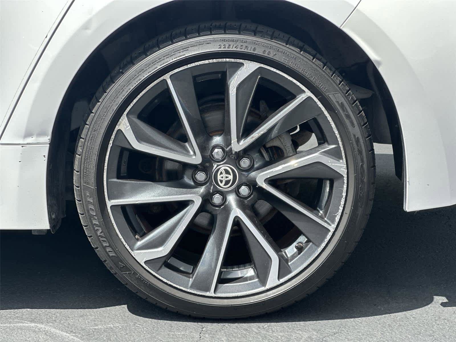 Used 2020 Toyota Corolla SE FWD image 9