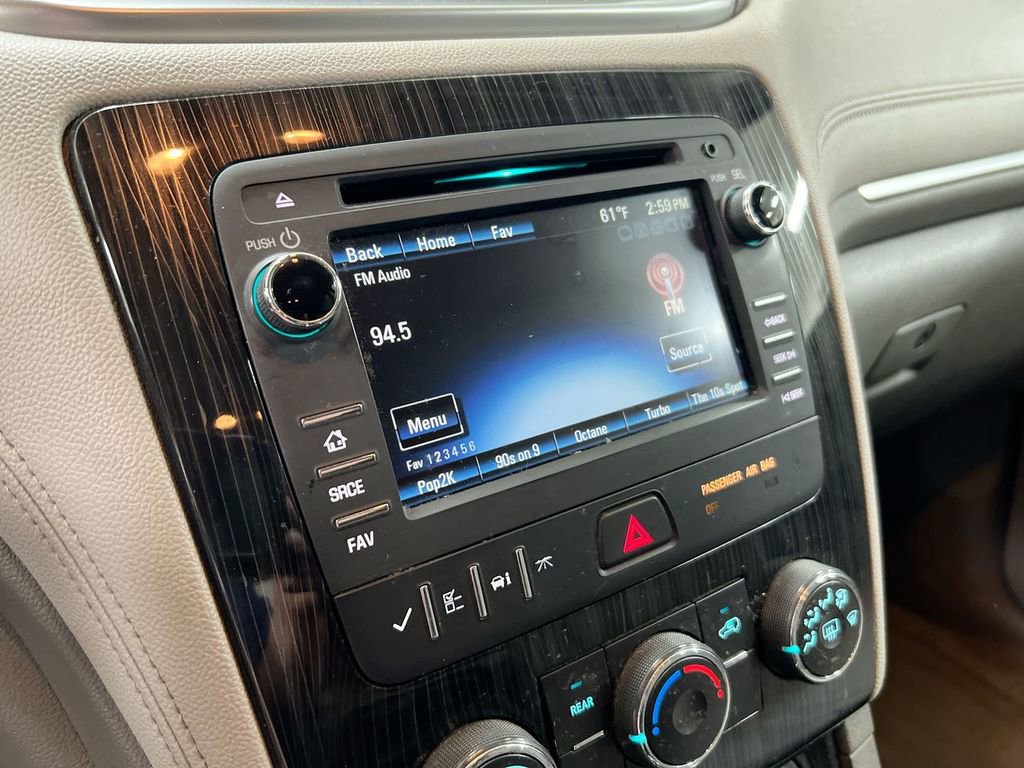 Used 2015 Chevrolet Traverse LT FWD image 9