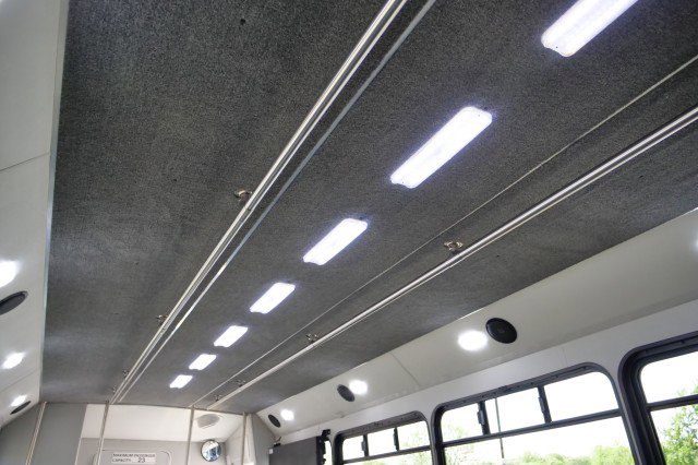 Used 2017 Ford F550 2WD Regular Cab Super Duty image 37