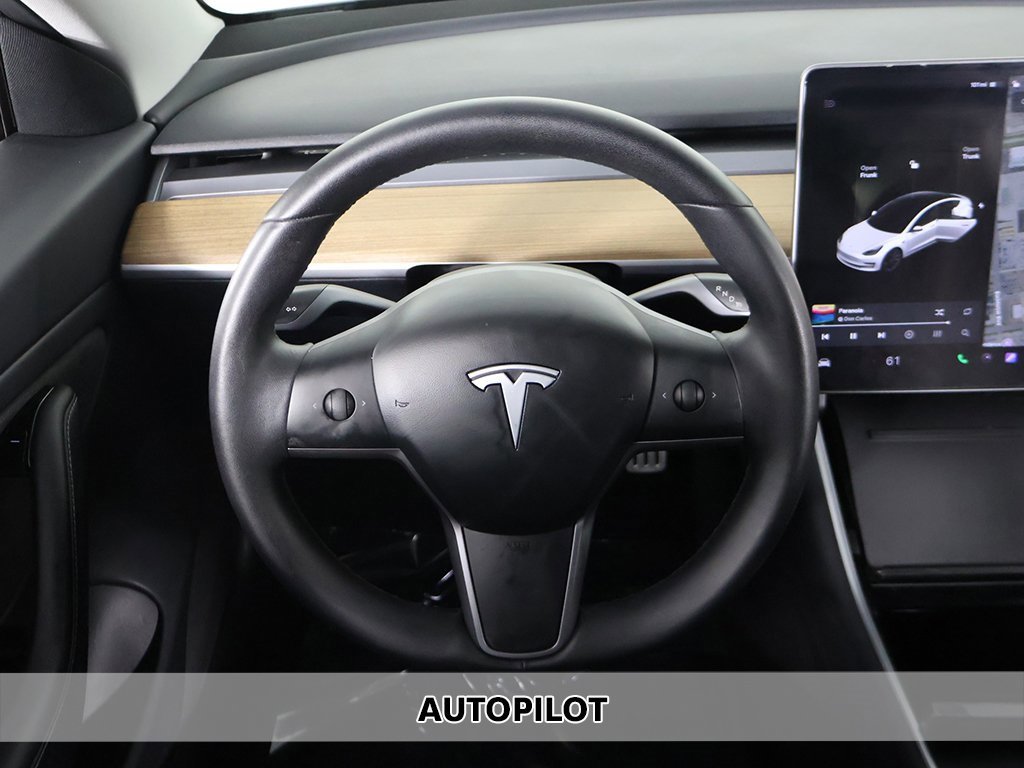 Used 2020 Tesla Model 3 Performance image 3