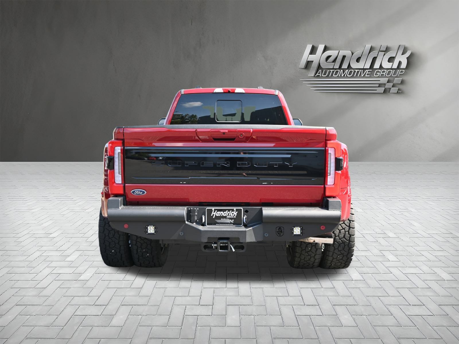 Used 2025 Ford F450 Platinum w/ FX4 Off-Road Package image 8