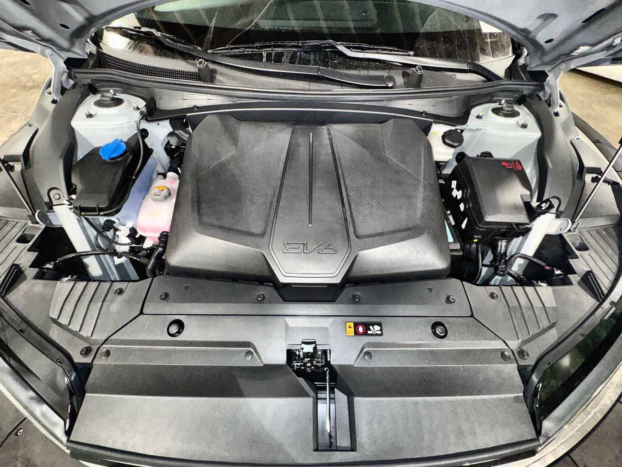 New 2025 Kia EV6 Light image 30