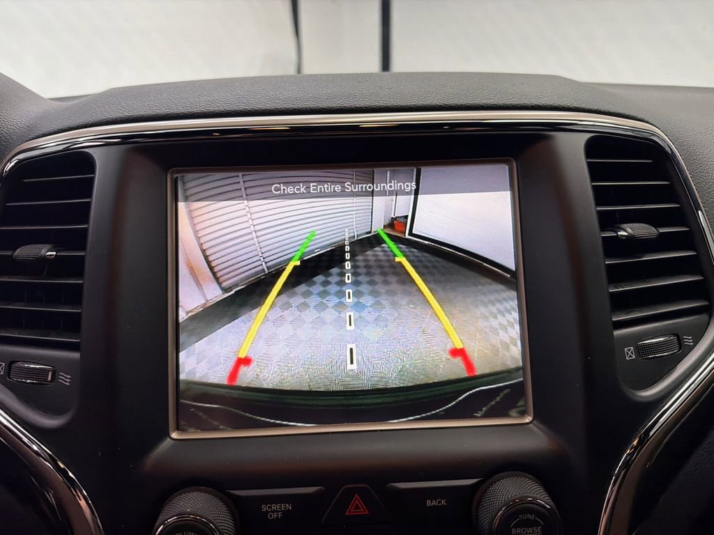 Used 2016 Jeep Grand Cherokee Laredo 75th Anniversary RWD image 29